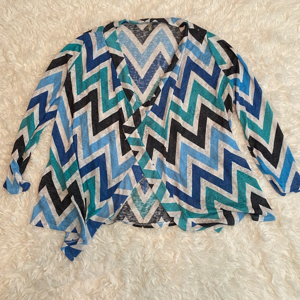 Lightweight zigzag cardigan